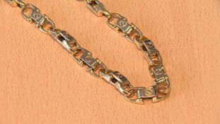 Herkent u deze sieraden en spullen?