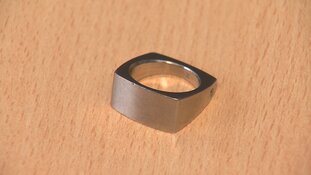 Herkent u deze sieraden en spullen?