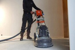 Een betonvloer opknappen