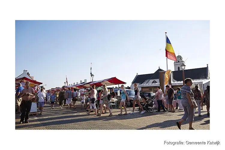 Toeristenmarkt weer van start