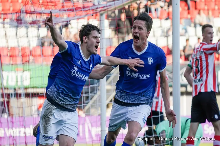 Quick Boys zet kroon op seizoen met algehele amateurtitel