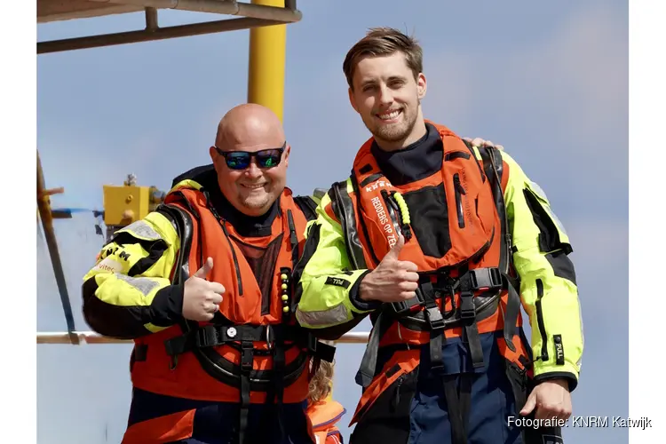 Spectaculaire loterij voor nieuwe overlevingspakken KNRM