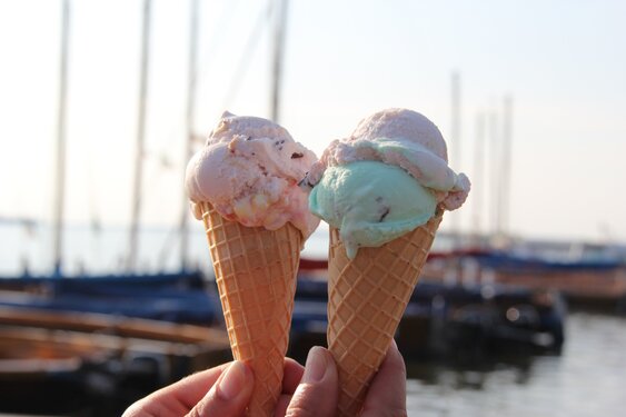 IJssalons in Katwijk