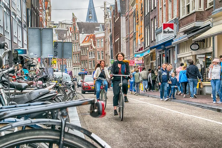 Scholen beginnen weer: 37,5% meer fietsongevallen in Zuid-Holland