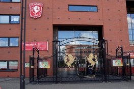 FC Twente te sterk voor ADO Den Haag, Weghorst scoort nu wel vanaf de stip